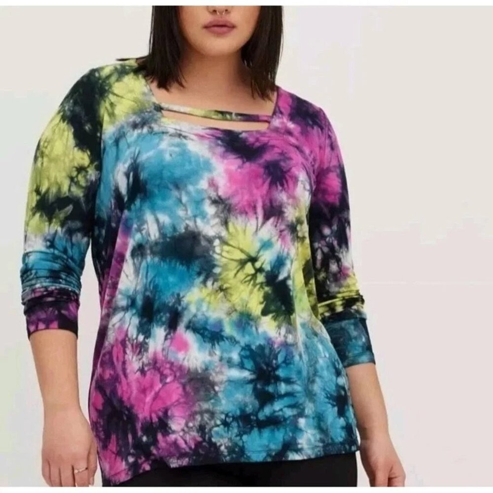 NWT Torrid Strappy Square Neck Tee - Super Soft Lovesick Tie Dye Size 2